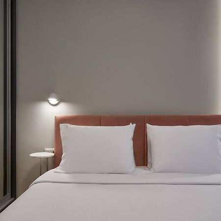 Apartament Little Gem: Modern Urban Retreat Ateny Zewnętrze zdjęcie