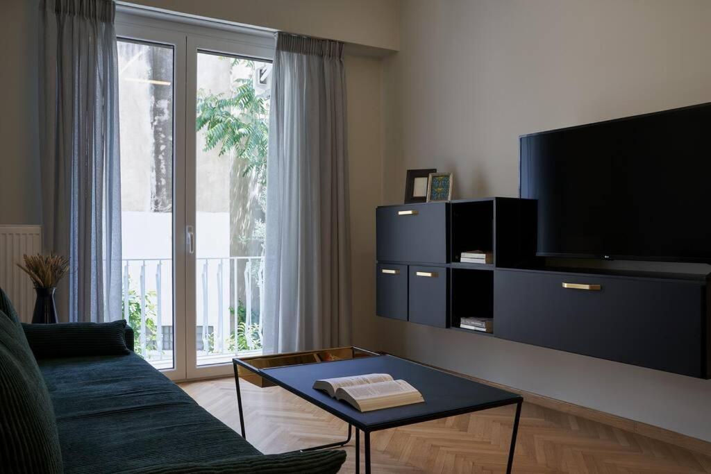 Apartament Little Gem: Modern Urban Retreat Ateny Zewnętrze zdjęcie